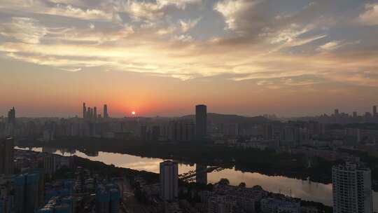 4K航拍沈阳城市夕阳落日风光