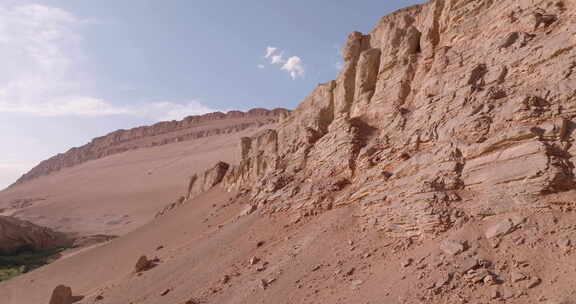 壮观的沙漠岩石地貌风景 新疆雅丹地貌