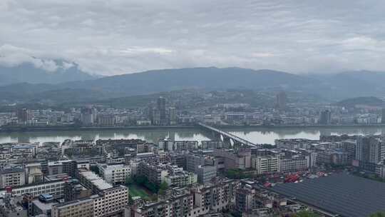 广元城市远山河流嘉陵江左摇视频素材模板下载