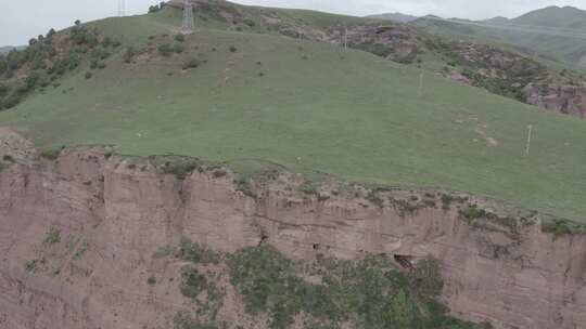 青海海南同德石藏丹霞峡谷山峰航拍视频