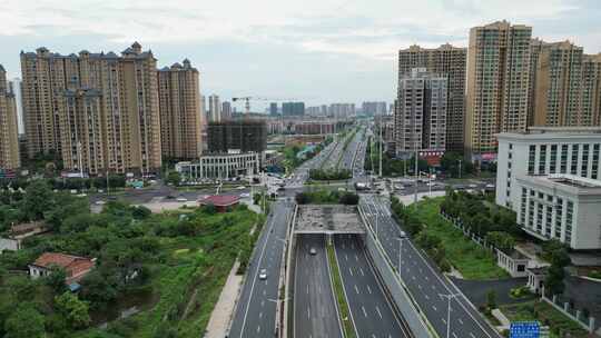 航拍衡阳城市道路衡州大道高空