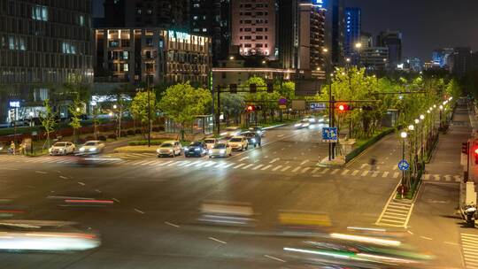 城市快速路红绿灯夜景车流穿梭延时