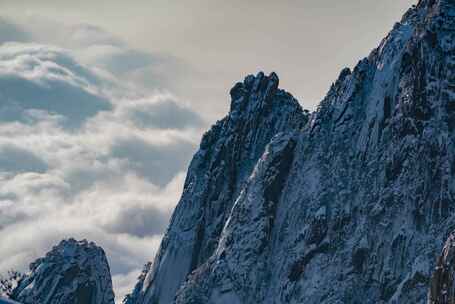 黄山雪景云海延时