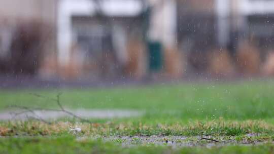 唯美毛毛雨、雨滴飞溅