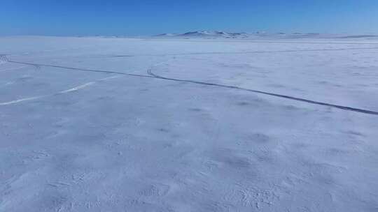 呼伦贝尔草原大冰雪