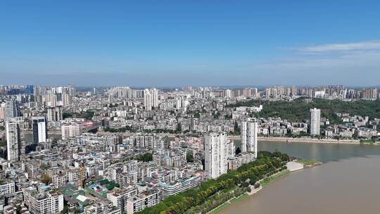 航拍四川泸州城市风光泸州两江汇流