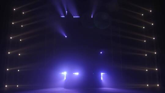 舞台上的现场灯光视频素材模板下载