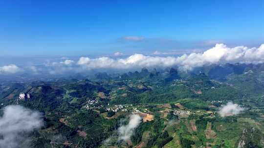 广西桂林山水漓江风光日出云海 高空穿云