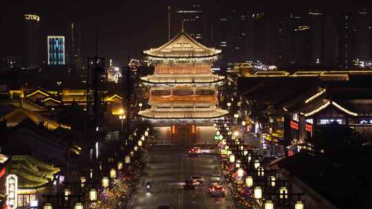 大同钟楼古色古香的夜间古城楼街景