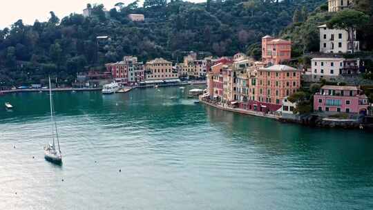 Portofino，山坡，村庄，海岸线