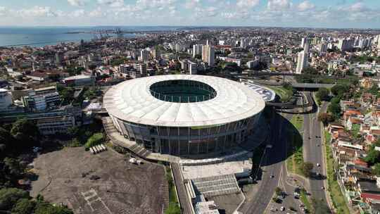 巴西巴伊亚州萨尔瓦多的城市景观。体育中心旅游城市。