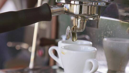 泡咖啡  冲咖啡 咖啡机