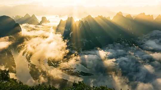 中国风山水云雾桂林山水云海日出天空风景