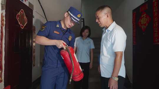 消防进社区 小区检查