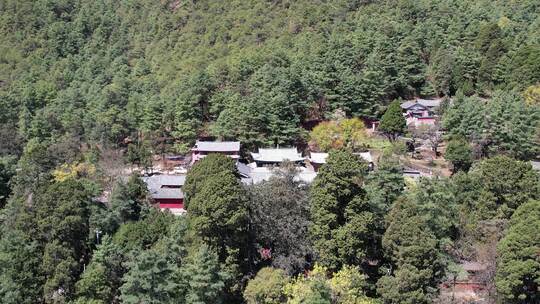 丽江玉峰寺航拍