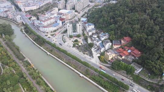 城市溪流建筑航拍俯拍大景宣传片