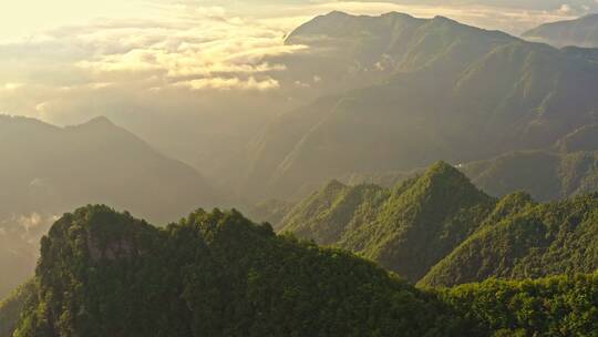 4k航拍山村夕阳