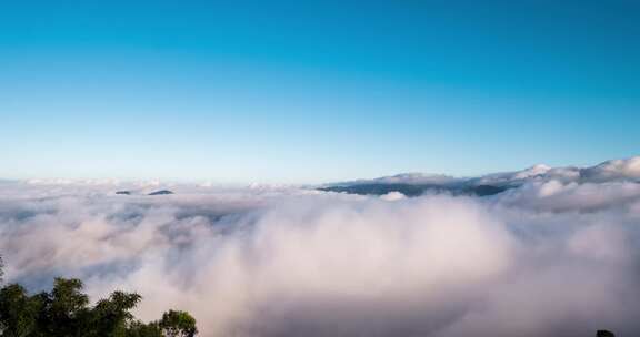 云海奔涌震撼的开场延时