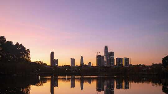 夕阳下的东莞城市天际线城市风光延时