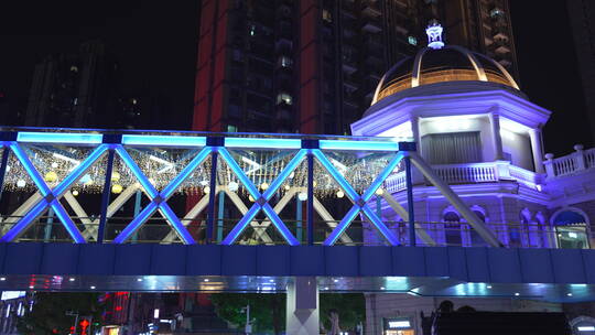 武汉洪山区世界城光谷步行街夜景