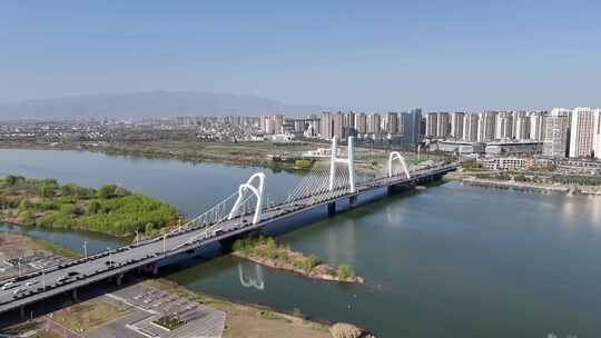 4K航拍陕西汉中汉江上的龙岗大桥