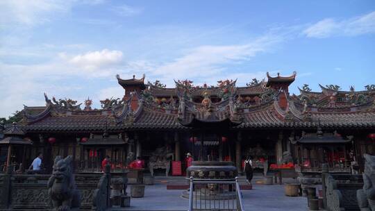 泉州关帝庙香火朝拜烧香拜佛宗教信仰文化