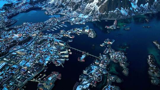 4K航拍挪威斯沃尔维尔城镇岛屿风光
