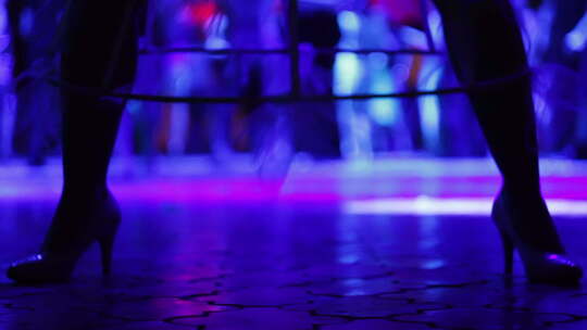 俱乐部包（2个视频）