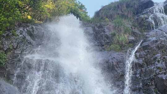 瀑布森林流水大自然小溪水山涧水源泉水山水