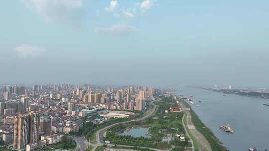 武穴市航拍长江城市河流经济风光沿江风景