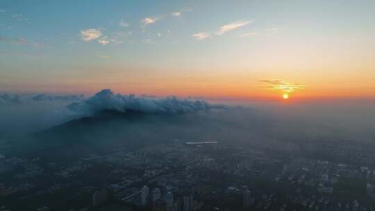 航拍南京紫金山日出云瀑