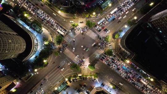 福州城市天际线五四路交通路口航拍高楼夜景