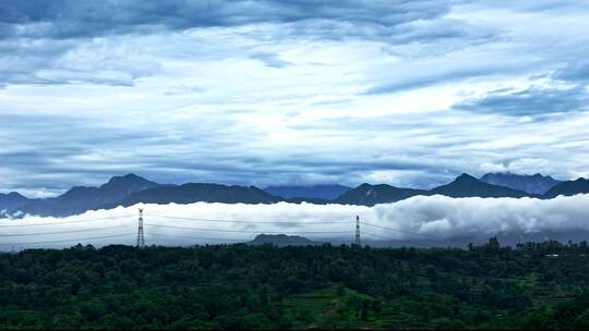 山脉晨雾延时 ，大自然的奇观高清在线视频素材下载