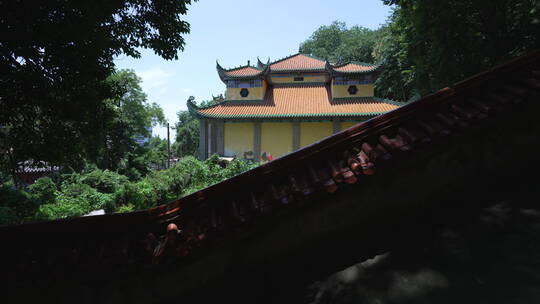 武汉洪山区宝通禅寺皇家寺院