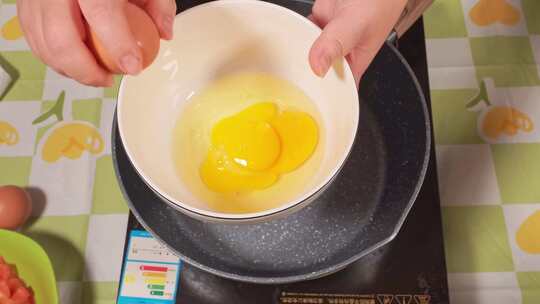 家常炒鸡蛋摊鸡蛋打鸡蛋