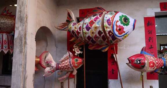 传统鱼形灯笼装饰鱼灯画面