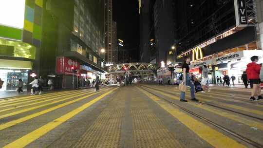 香港铜锣湾行人过马路慢镜头