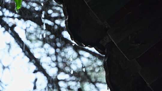 中国风寺庙古建筑下雨雨滴慢镜头