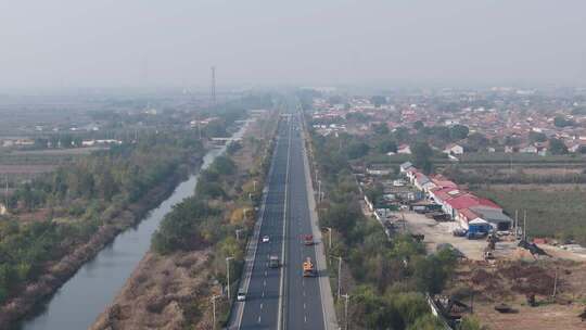 公路乡村田野航拍画面