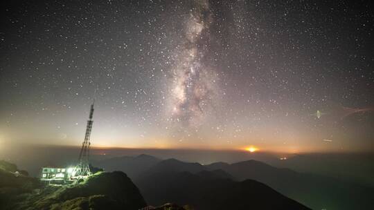 桂林猫儿山星空延时