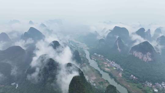 桂林山水喀斯特峰林