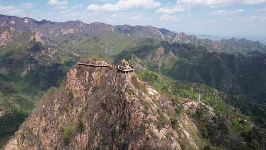 秦皇岛背牛顶景区航拍燕山山脉长城金牛风光