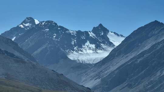 雪山山脉