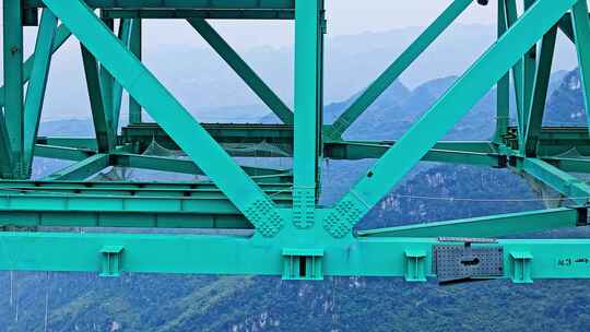 贵州花江峡谷大桥建设航拍