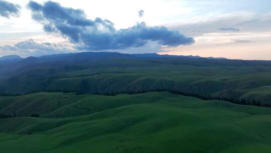 航拍中国新疆夏季山脉草原景观