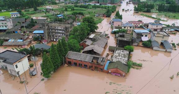 2020年夏天四川洪水灾情航拍房屋被水淹没