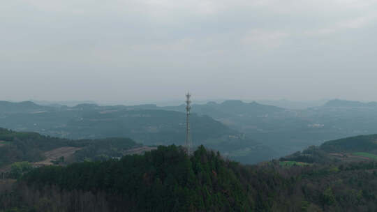 山顶通信铁塔信号基站视频素材模板下载