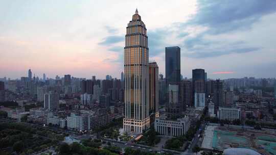 航拍武汉城市地标天际线高楼夜景灯光秀