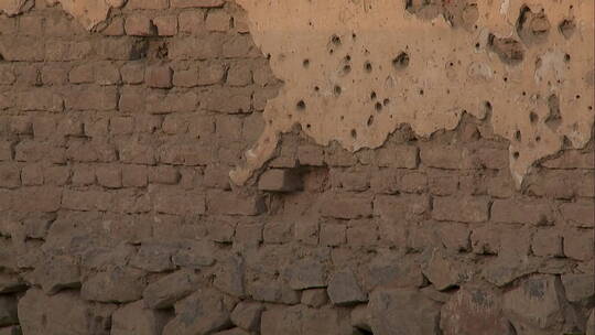阿富汗城墙上的弹孔