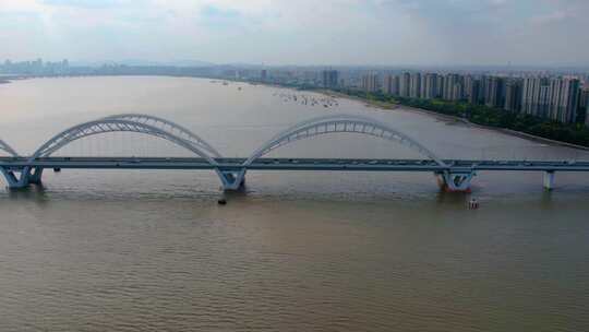 杭州钱塘江九堡大桥车流延时摄影视频素材模板下载